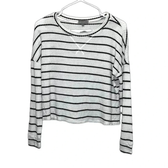 3 for $13 long sleeved top textured striped scoop neck top juniors small white - Picture 1 of 7